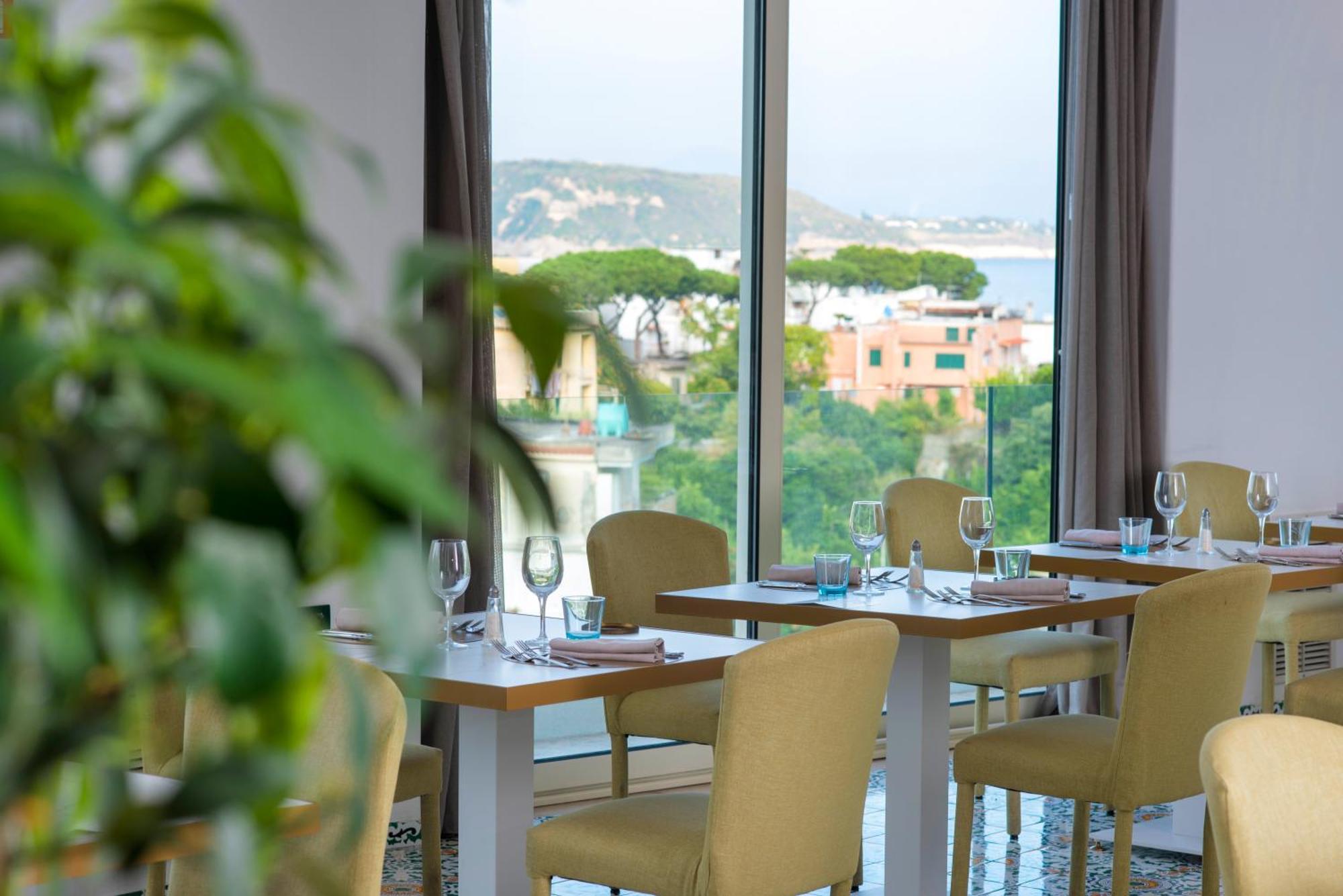 Hermitage Resort & Thermal Spa Isquia Exterior foto